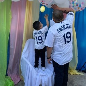 Meet your Posher, Louis